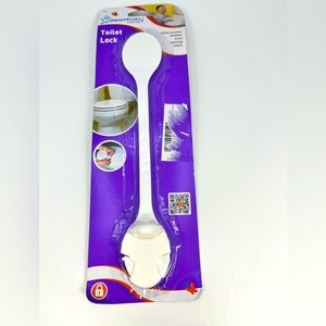 Dreambaby Toilet Lock Toilet Seat Strong Adhesive Baby Toddler Safety L123 White